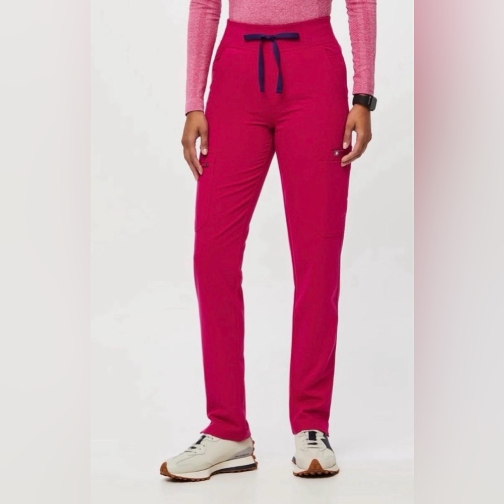 Figs Women's Ultra Rose Yola Skinny Scrub Pants - Medium